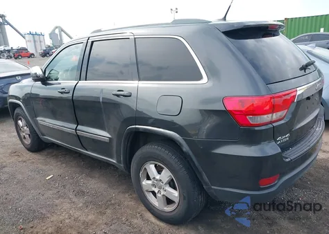 2011 Jeep Grand Cherokee Laredo z USA, uszkodzony, nr VIN 1J4RR4GG0BC518788